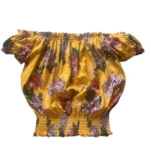 Off the Shoulder Scrunch Top